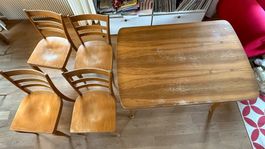 Esstisch Holz ausziehbar, mit 4 Holzstühlen, 0.84 x 1.20