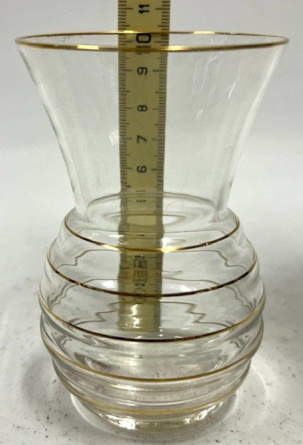 Vasi & Recipienti: Kleine Vase mit goldigen Linien – Usato da Zürich venduto da gigimai67 2