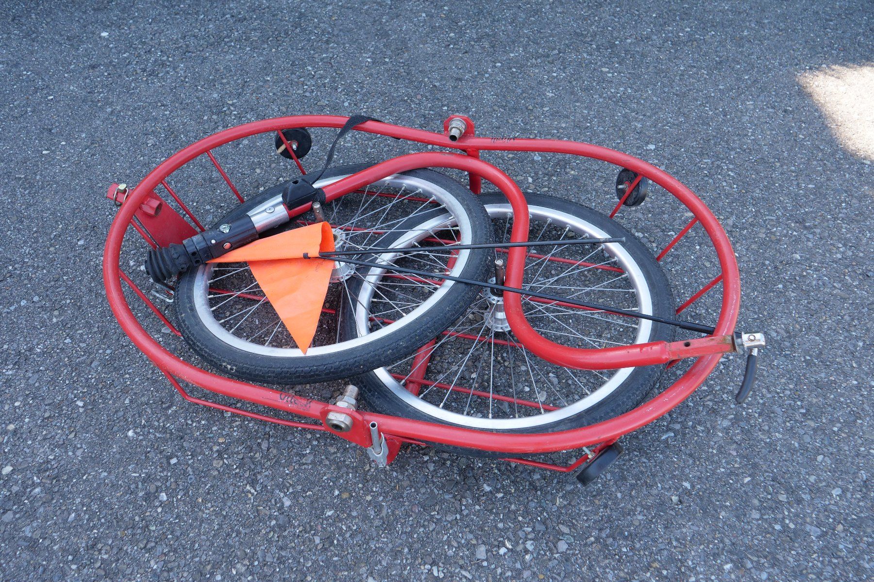Rimorchi: Remorque vélo Vitelli camping + sac – Usato da Ependes FR venduto da Nada84 6