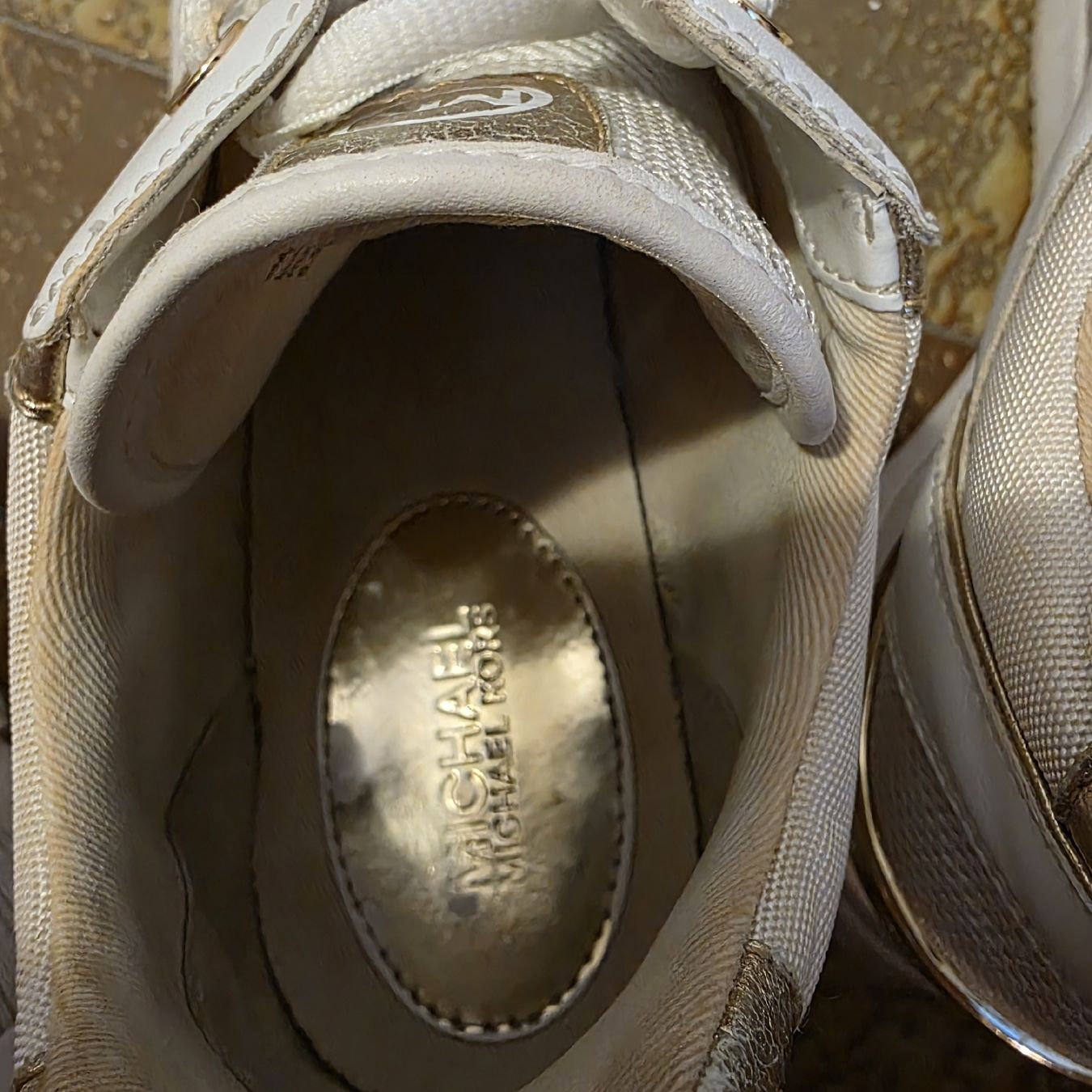 Michael Kors Scarpe da donna: Scarpe da ginnastica Michael Kors bianche – Usato da Rancate venduto da sarah357 6