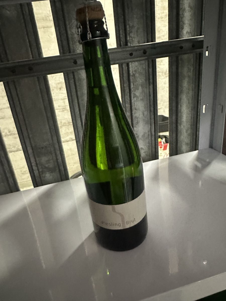Bevande alcoliche: Reisling Brut Weingut Lattenberg – Nuovo e nell'imballaggio originale da Sevelen venduto da Stopglobal.