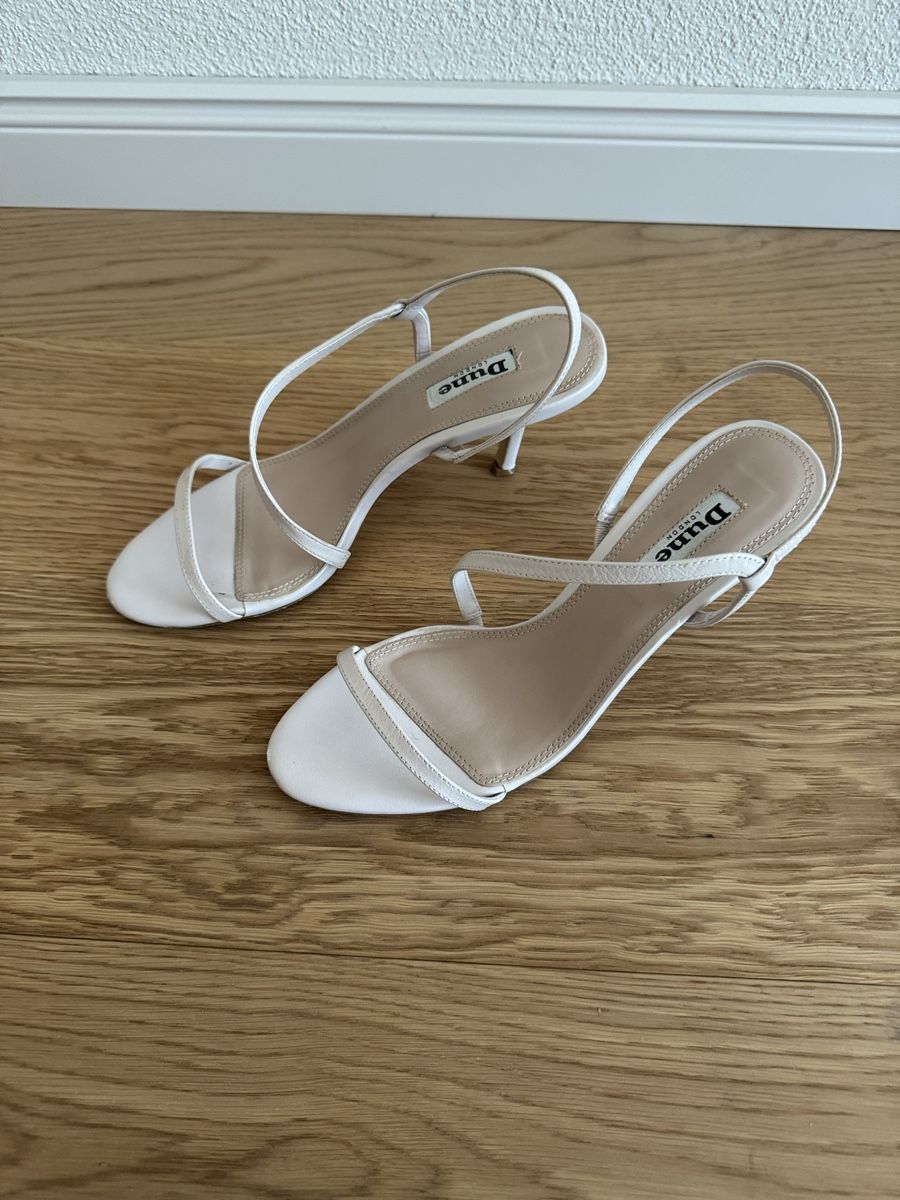 Dune London Damenschuhe: Dune London Sandalen – Gebraucht aus Uetikon am See von happywishes