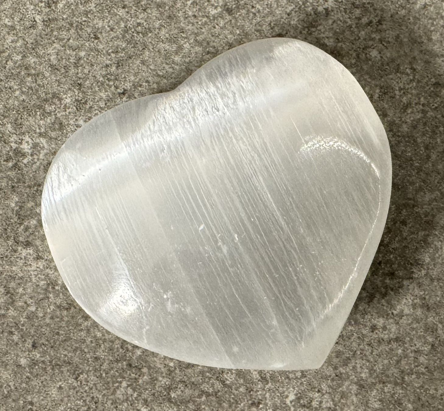 Pietre preziose: SELENIT HERZ (Sorgenstein) ... – Nuovo e nell'imballaggio originale da Chur venduto da Lotti12 2