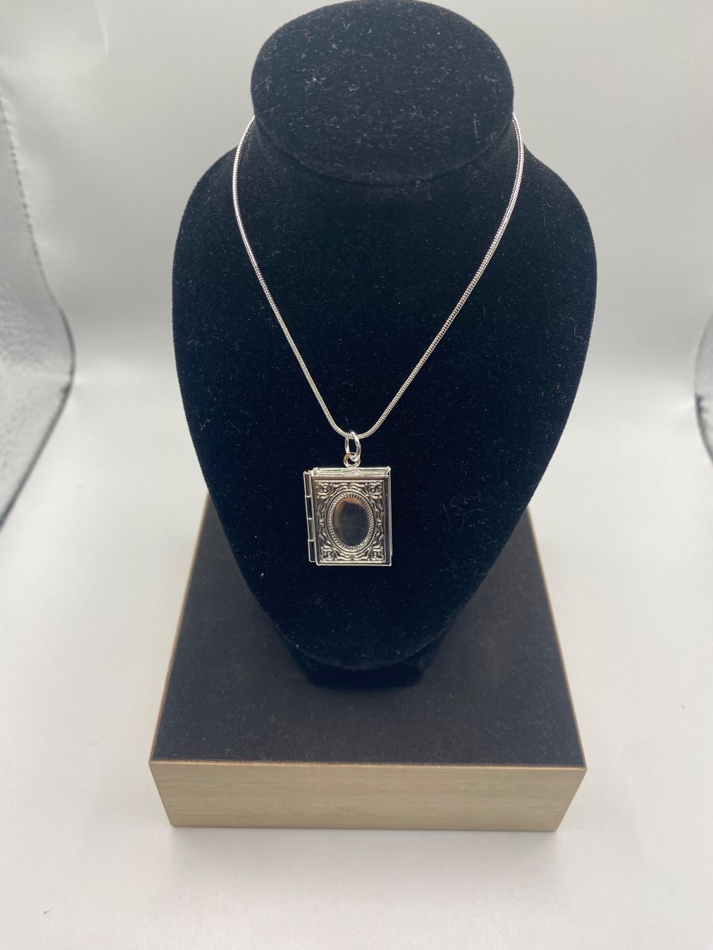Catenine: Collier avec pendentif longueur 25cm – Nuovo (secondo la descrizione) da Chamoson venduto da Pince26 2