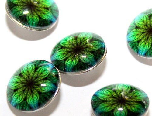 Perle (finte): Click Button 18mm Blume grün (2Stk.) – Nuovo (secondo la descrizione) da Schlatt TG venduto da kreativ-atelier