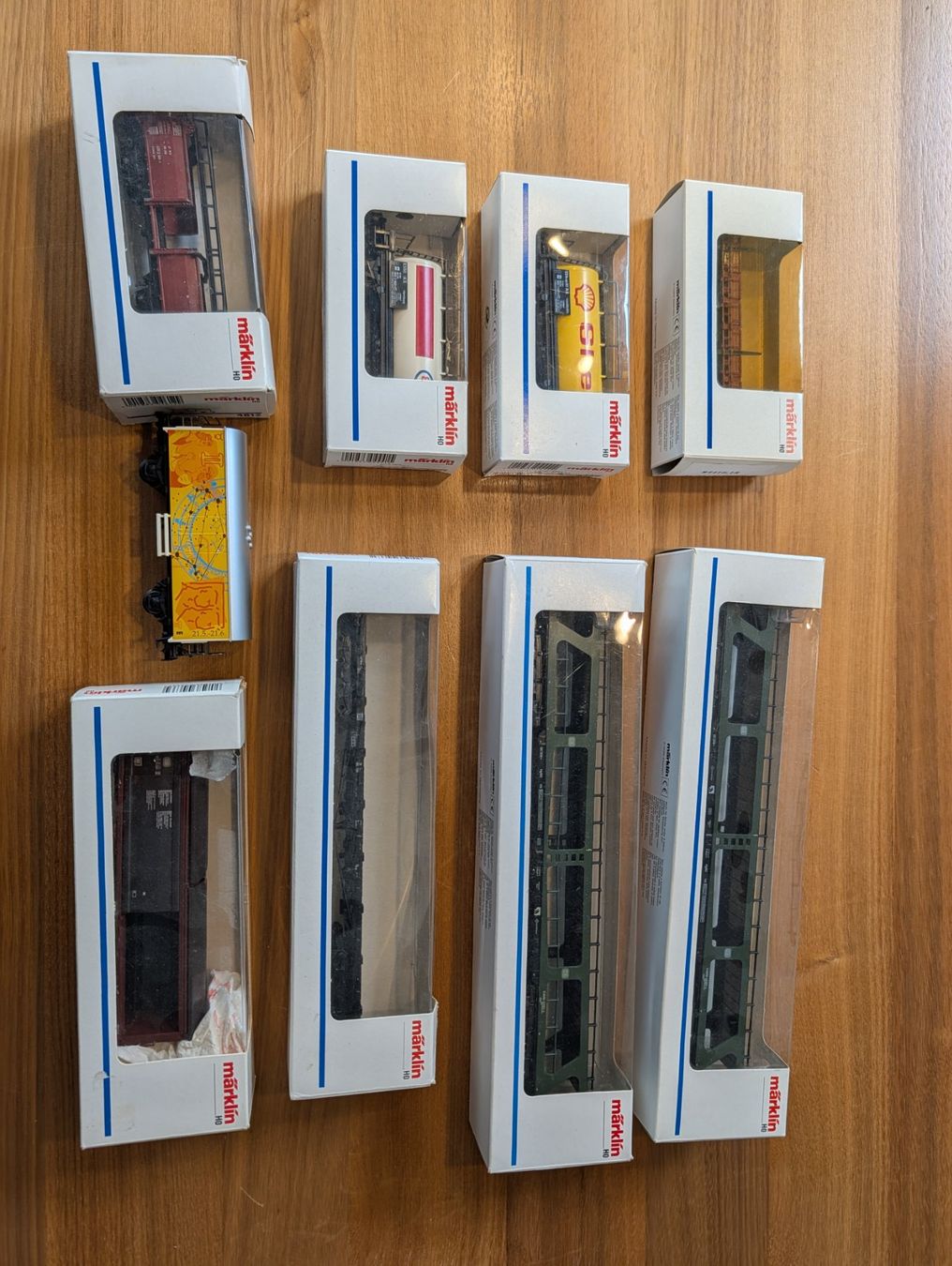 Märklin Modellini di ferrovie: Marklin H0 Güterwagen, 9 Stück – Usato da Menzingen venduto da gessmenn 1