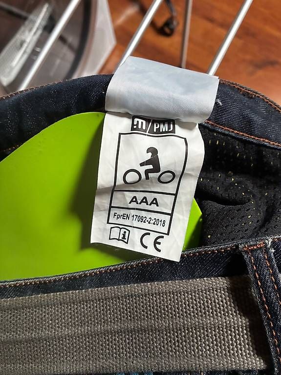 Jeans: Jeans moto PMJ TAILLE 34 – Usato da Montagny-Yverdon venduto da ced_cgl7 3