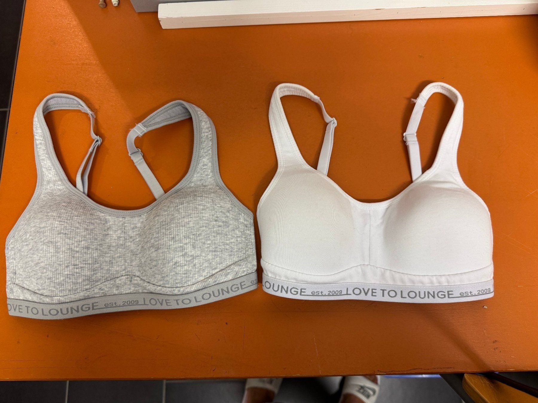 Biancheria intima: 2 Top BH EUR: 60B – Nuovo (secondo la descrizione) da Würenlos venduto da CaSteSeNievis