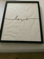 Wandbild mit Schriftzug love