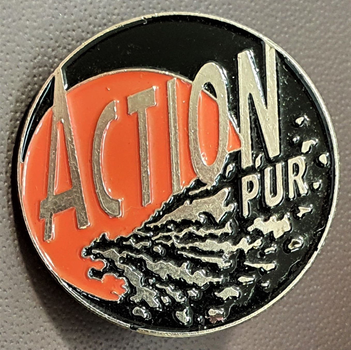 Alle DVDs: Q889 - Pin ACTION PUR – Gebraucht aus Reinach BL von Boston-Verkauf