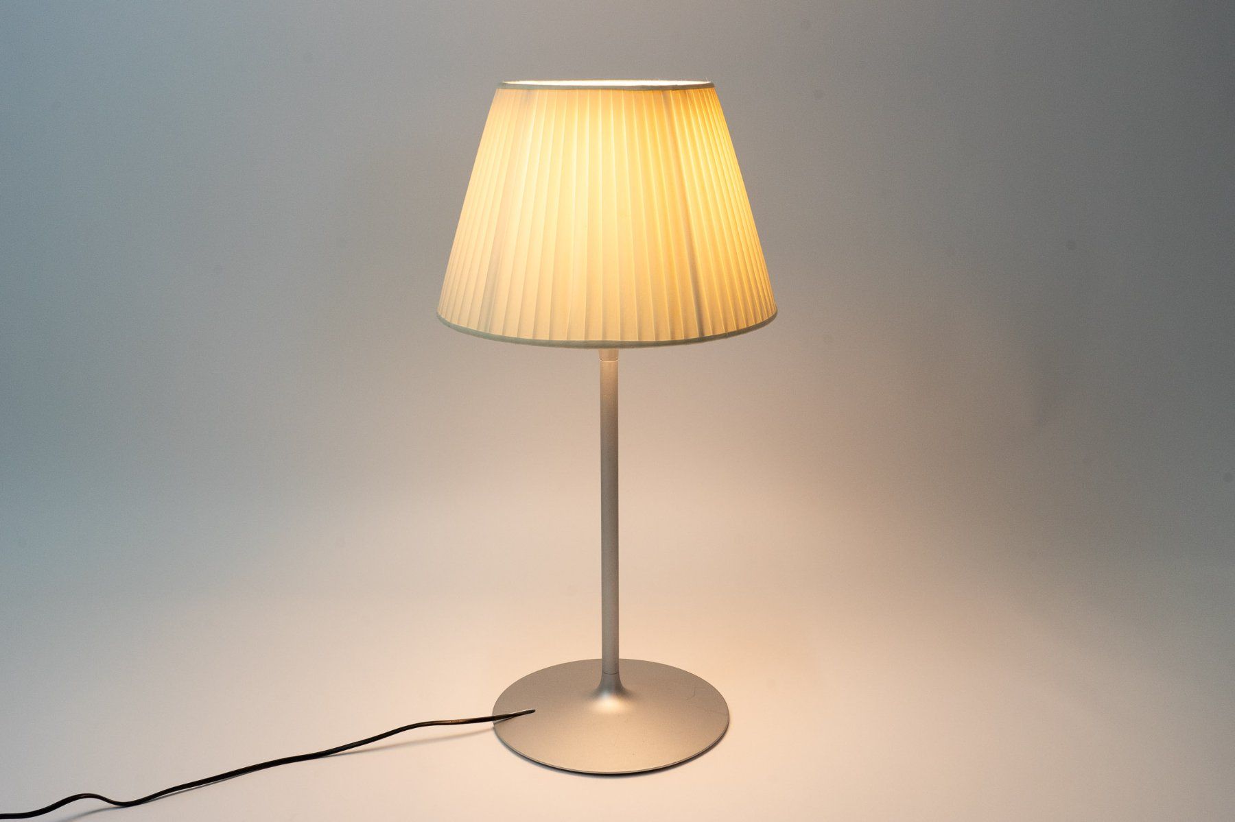 Flos Lampen: Flos Romeo Soft Tischleuchte - Lieferung möglich – Gebraucht aus Schaffhausen von Studio-Ara 1