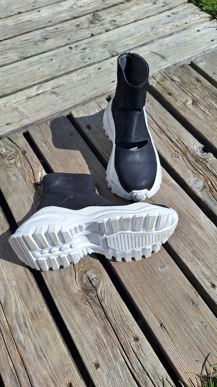 Lofina Scarpe da donna: Sommer Schuh Lofina – Usato da Widnau venduto da punto311 1