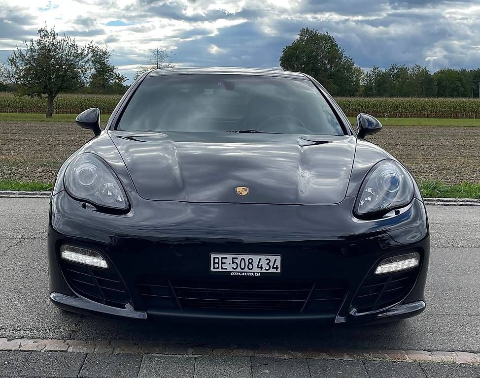 Porsche Automobili: Porsche Panamera 4S – Usato da Biel/Bienne venduto da zag_9b7y 1