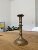 Antiker Kerzenständer aus Messing
