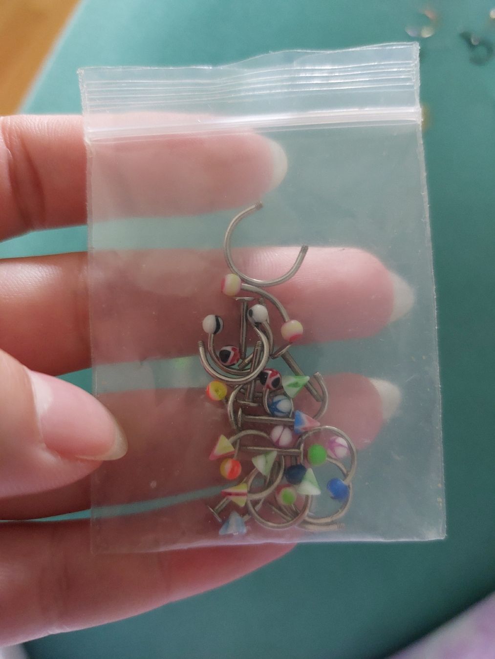 Bijoux piercing: Piercing Set Diverse 24 Stäbe 22 Kugeln – Neuf (Voir description) à Gwatt (Thun) par B.D.999 3