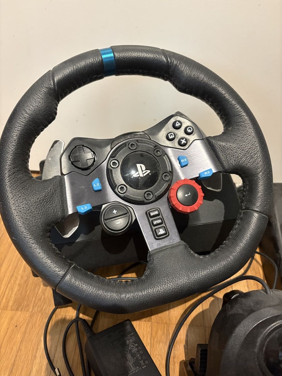 Logitech Manettes: Logitech G29 Set mit Schaltung ab 1.- !!! – D'occasion à Allschwil par leo_lft5 8