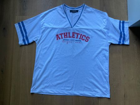 Cooles Retro Athletics T-Shirt, Top Zustand, Gr. M