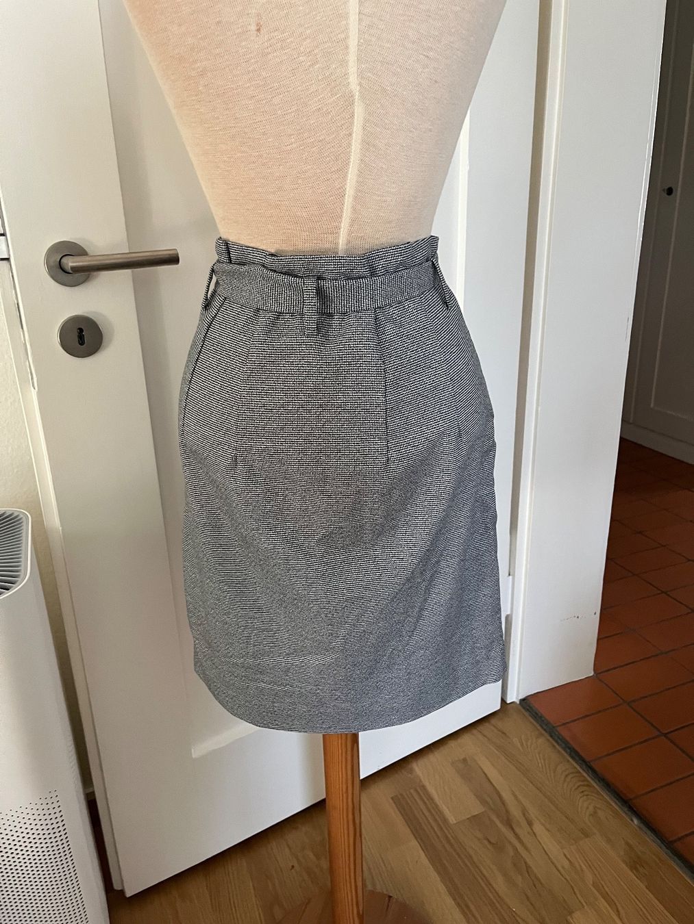 H&M Gonne: Toller Jupe von H&M grösse 36 – Usato da Zürich venduto da Mrstm4 2