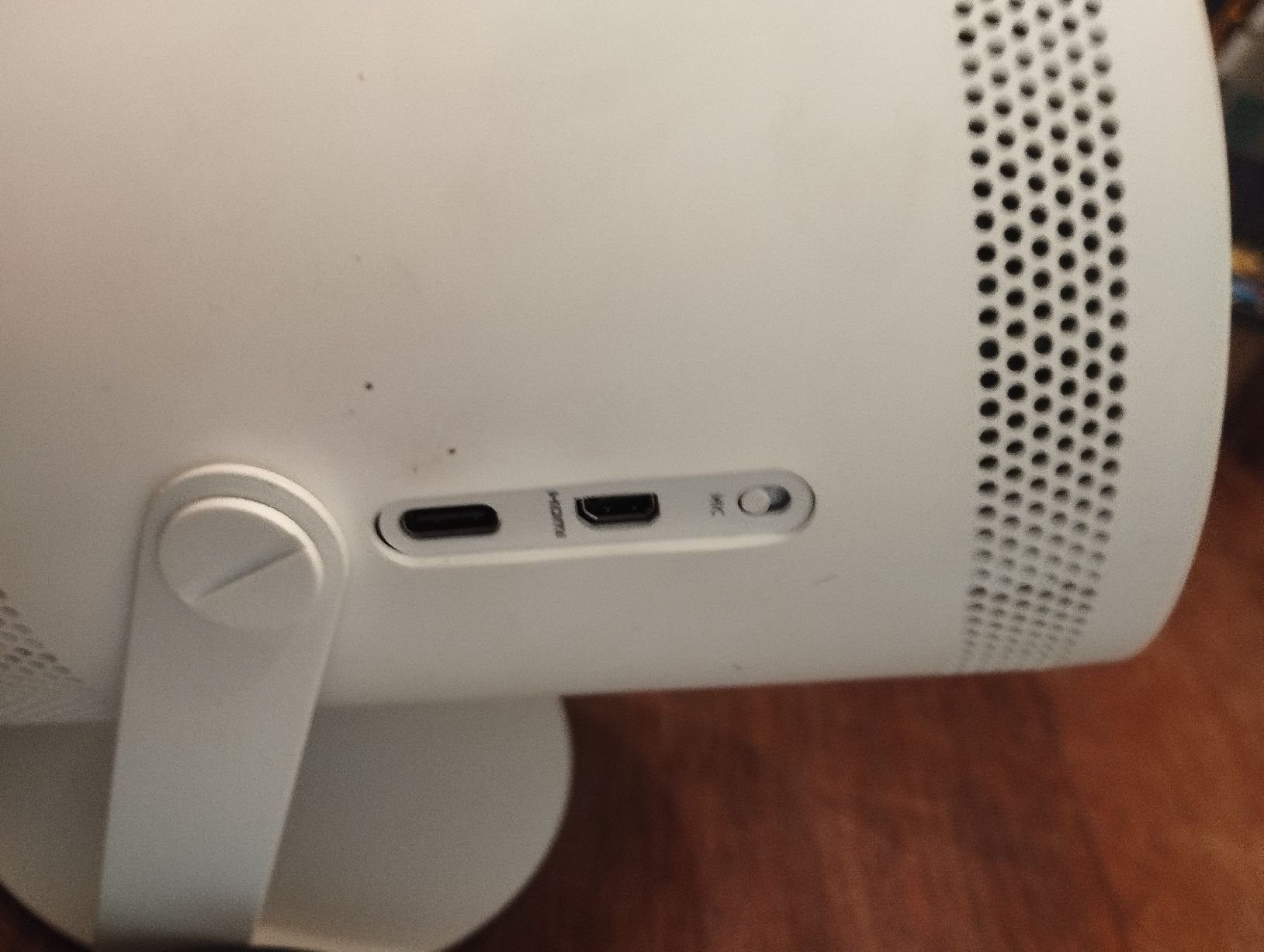 Samsung Proiettori: Samsung Beamer The Freestyle v2 – Nuovo (secondo la descrizione) da Lyss venduto da fuselbay 2