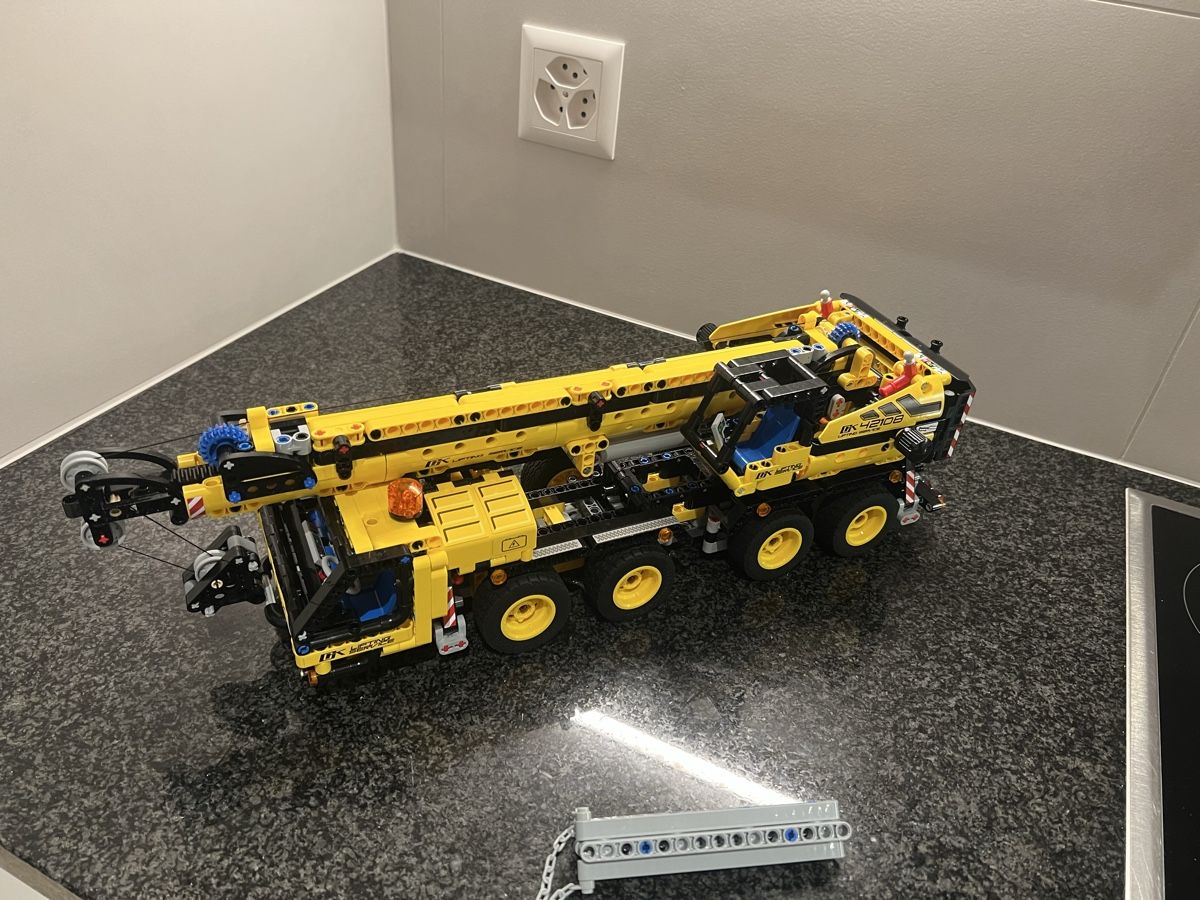 Lego Kit di costruzioni: LEGO Technic 42108 Mobilkran – Usato da airolo venduto da unimo78 5
