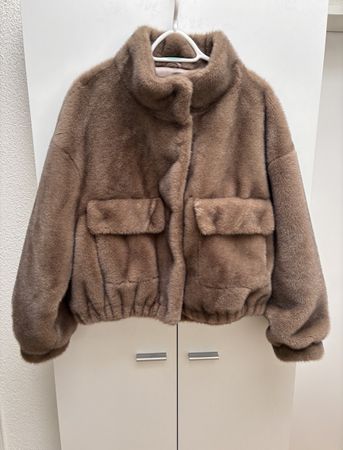 Neue Jacke von Max & Moi