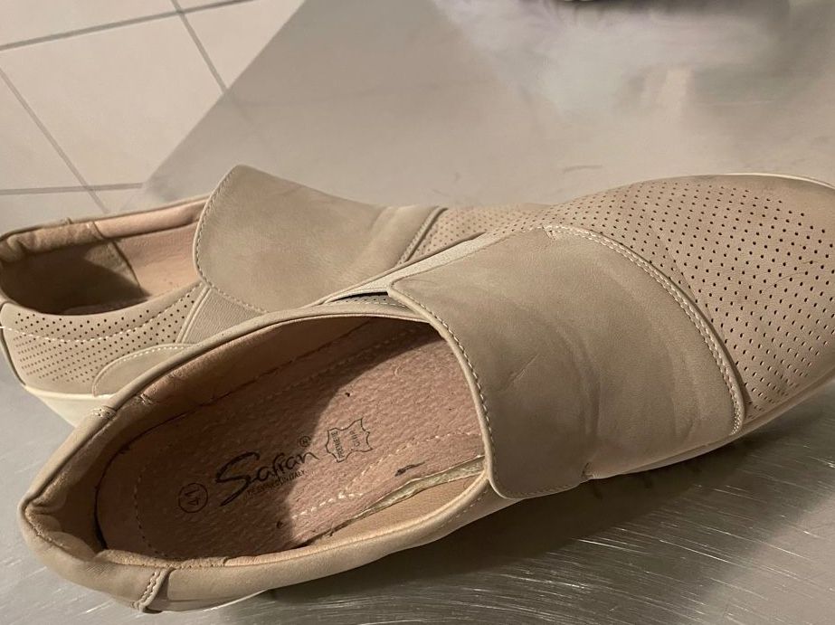 Scarpe da donna: Damenschuhe 41 designed in  Italy – Usato da Frauenfeld venduto da Waldtaube53 3