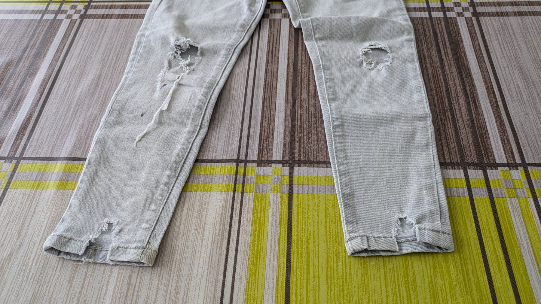 Zara Pantaloni: Coole Zara Hose - Gr. 122 – Usato da Staufen venduto da Fleby84 1