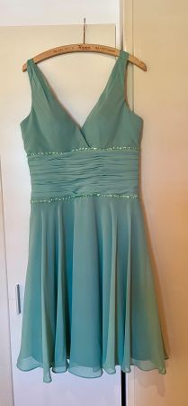 Elegantes Cocktailkleid mit Strass und Stola, Gr 36/38, neu