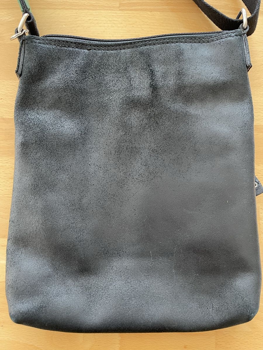 Borse da donna: Schwarze EM-EL Leder Umhängetasche – Usato da Spreitenbach venduto da R_1691 5