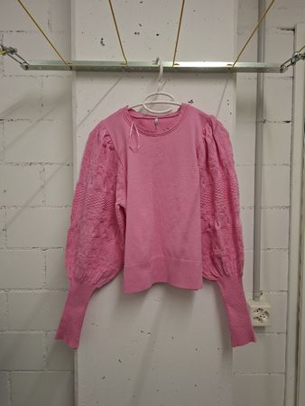 Damen Pullover ONLY pink Grösse S mit Ballonärmeln