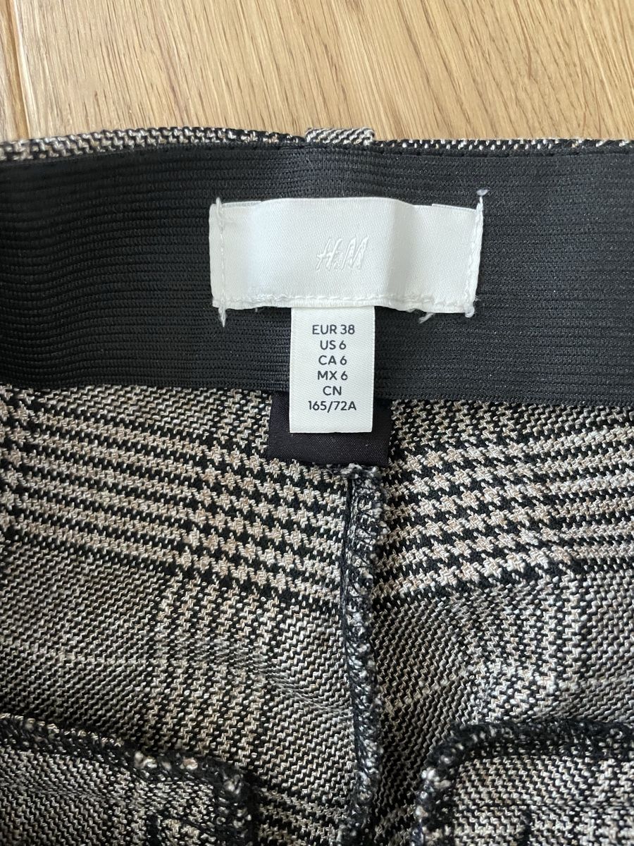 H&M Pantaloni: Karierte Hose von H&M 38 – Usato da Sissach venduto da Gaemma 4