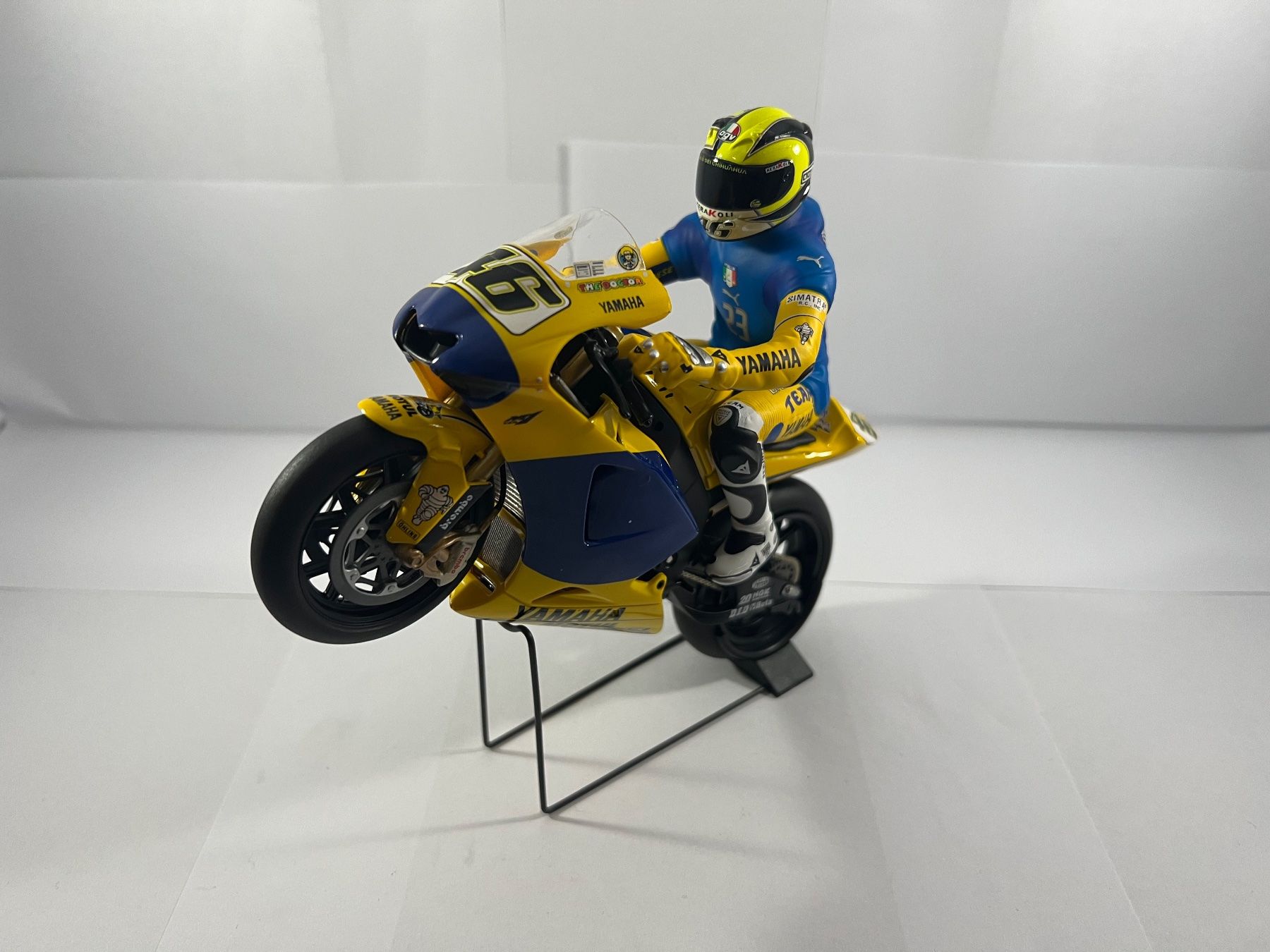 Minichamps Kit di modellismo & Modellini statici: Valentino Rossi Lot 6 – Usato da Sergey venduto da Mascotte00