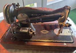 Vintage Singer Nähmaschine - Ein Stück Geschichte!