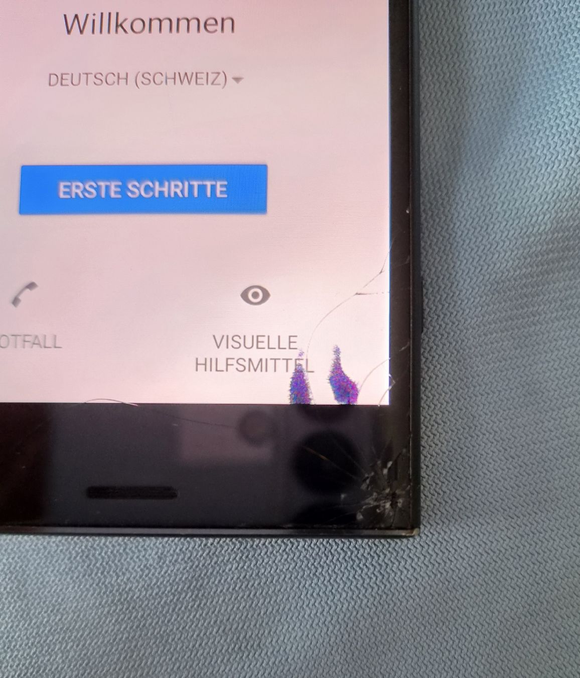 Sony Handys / Smartphones: Sony Xperia XZ1 Compact – Defekt aus Cham von prim3deal2 3