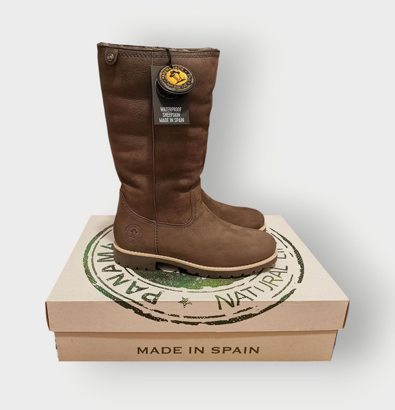 Panama Jack Damenschuhe: 39 Neue Panama Jack Bambina Igloo Winterstiefel – Neu und originalverpackt aus Bülach von Parickf 1