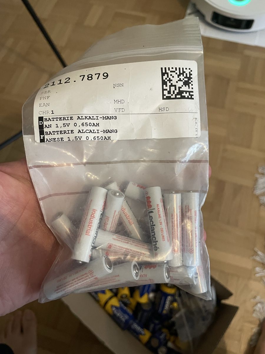 Varta Akkus & Batterien: Batterien (ein Box) – Neu (gemäss Beschreibung) aus Basel von LenaBor 2