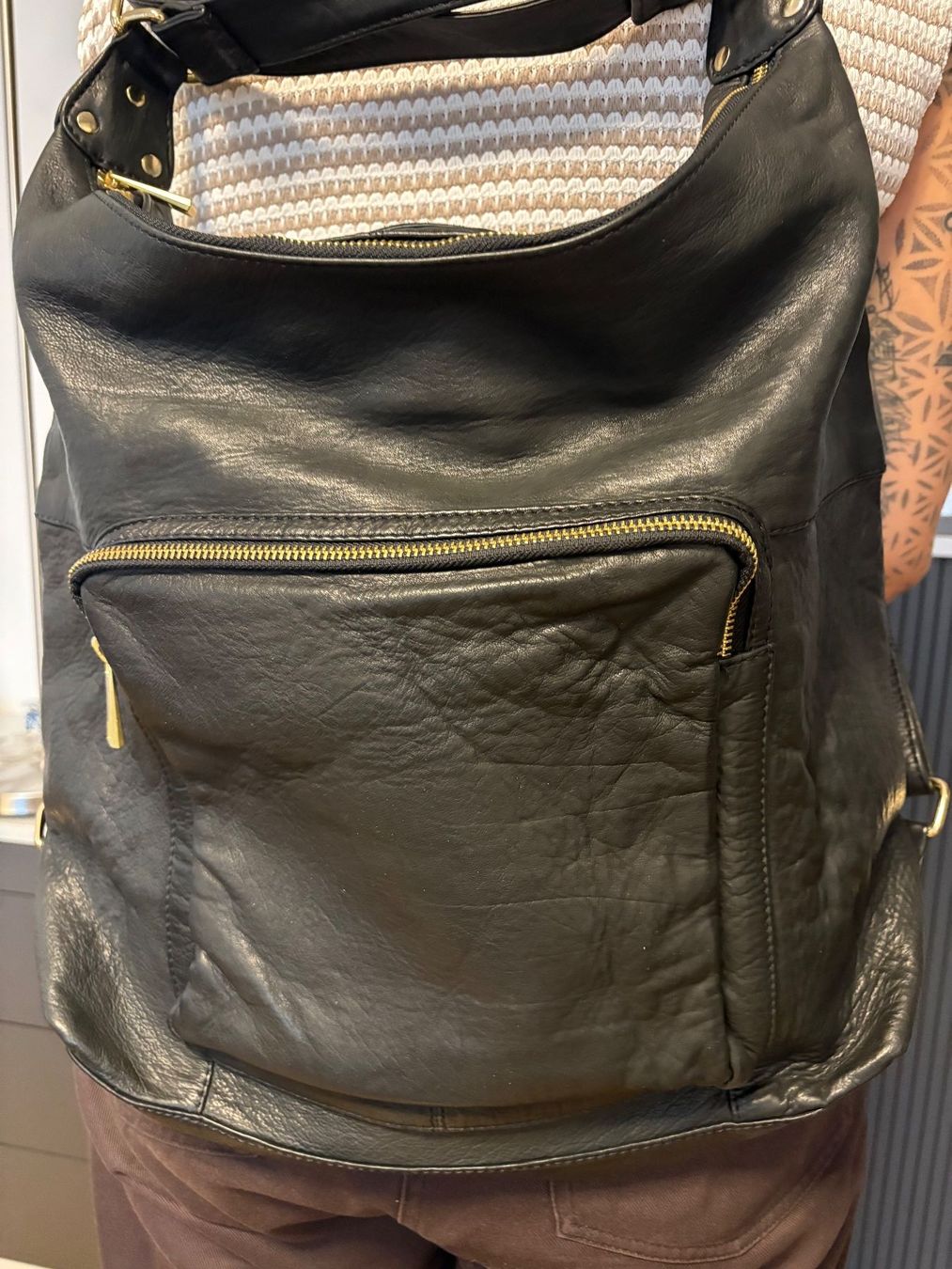 Rucksäcke: Leder Rucksack-Tasche DEPECHE. – Gebraucht aus Aarau von kassandras