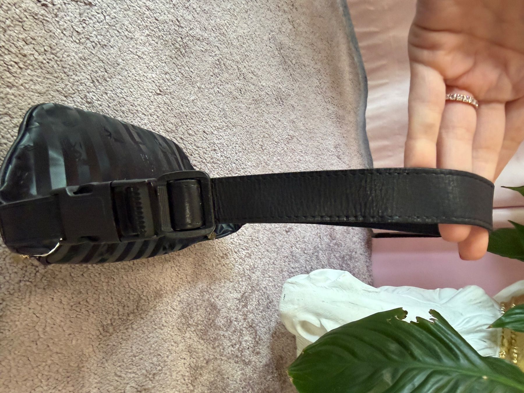 Maison Mollerus Sacs femmes: Bauchtasche Mollerus – D'occasion à Zürich par SecondhandZurich 3