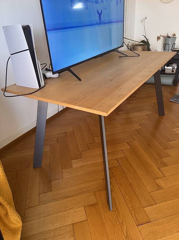 Tables: Table designer  – D'occasion à Lausanne par luc_c7kz