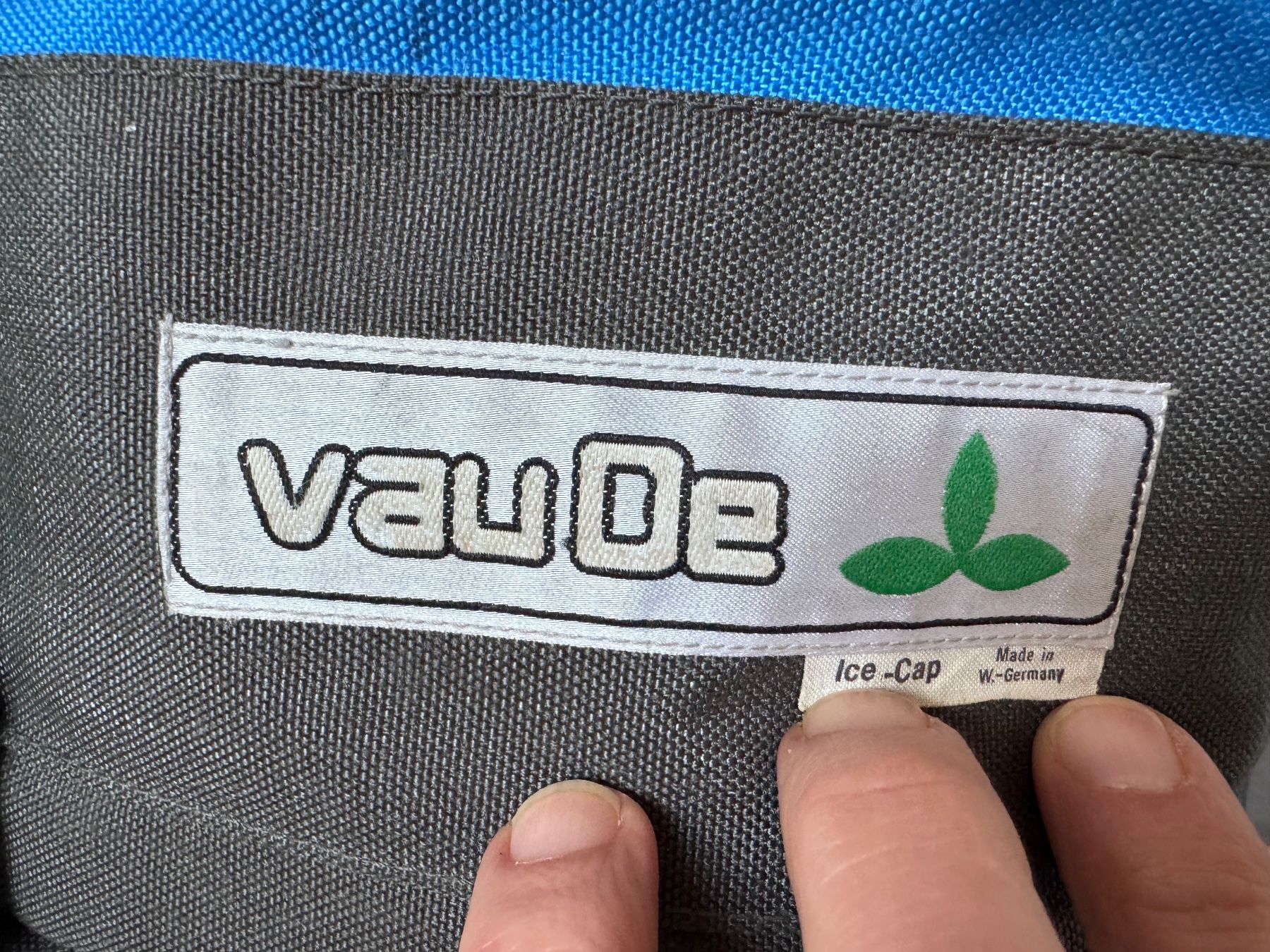 Vaude Zaini: VAUDE ICE-CAP vintage backpack made in West Germany – Usato da Neuchâtel venduto da _Easy_to_Find_ 1