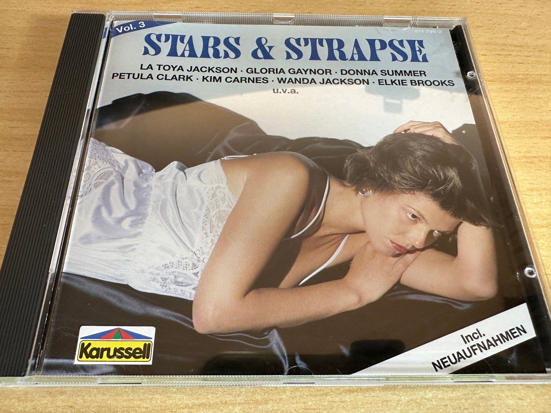 CD: Stars & Strapse Vol. 3 – Usato da Rikon im Tösstal venduto da Alpenmutz