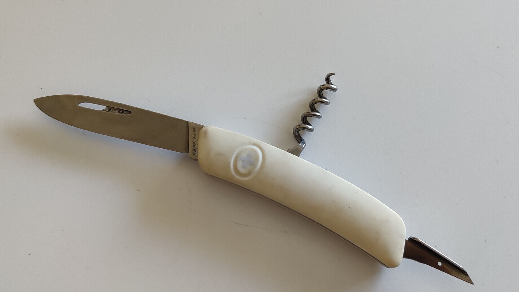Swiza Coltelli tascabile: Swiza Sackmesser, Schweiz (LP1) – Usato da Neuenhof venduto da tap_mxt6