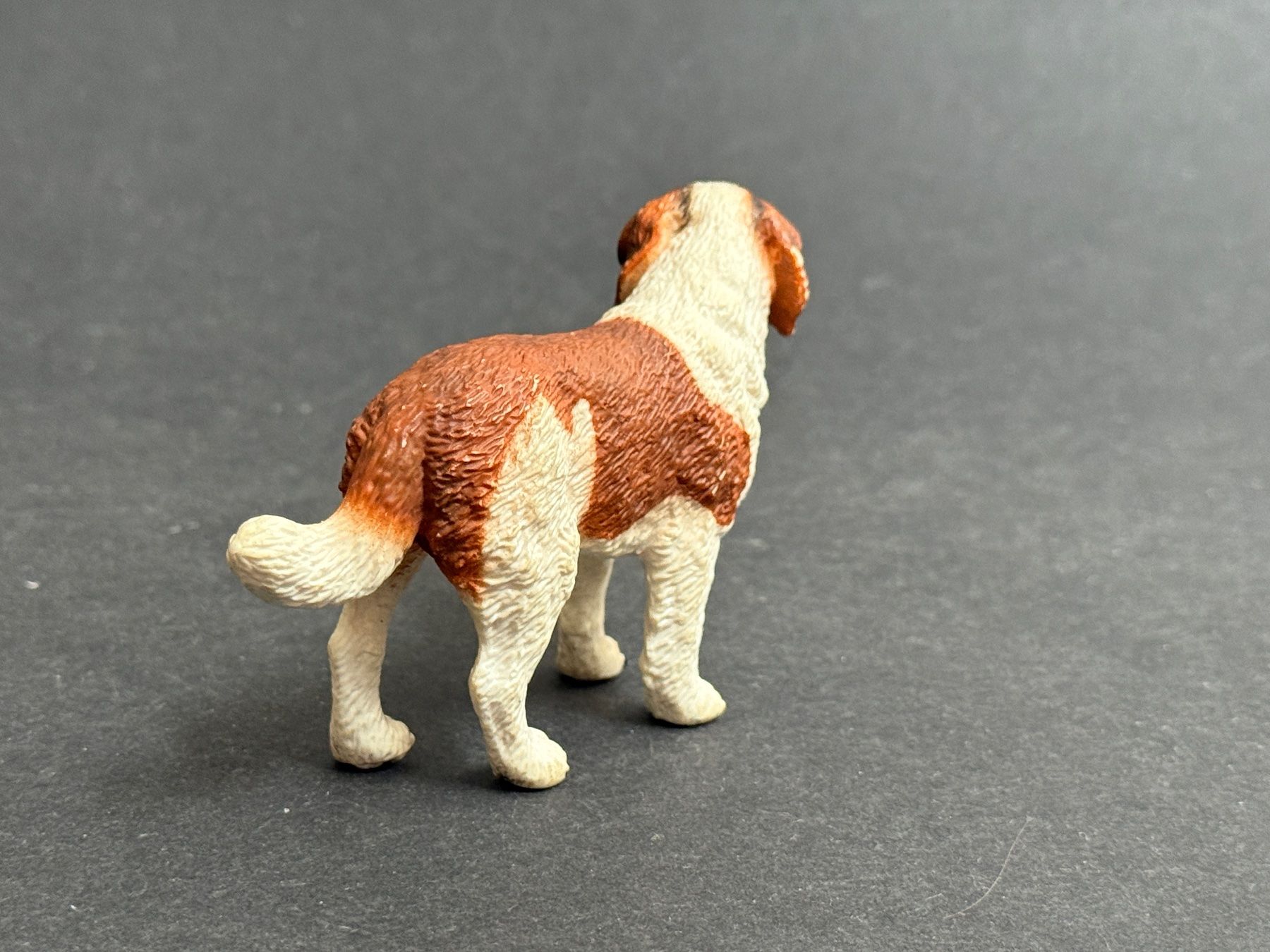 Schleich Statuette: Schleich Bernhardiner Rüde Hund – Usato da Ennetbaden venduto da mapa05 6