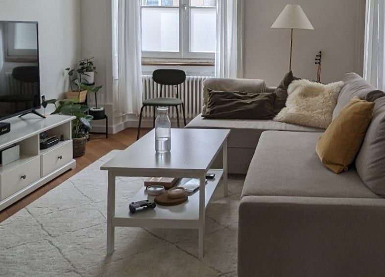 Tische: White Coach Table IKEA – Gebraucht aus Basel von mhg_99c6 1