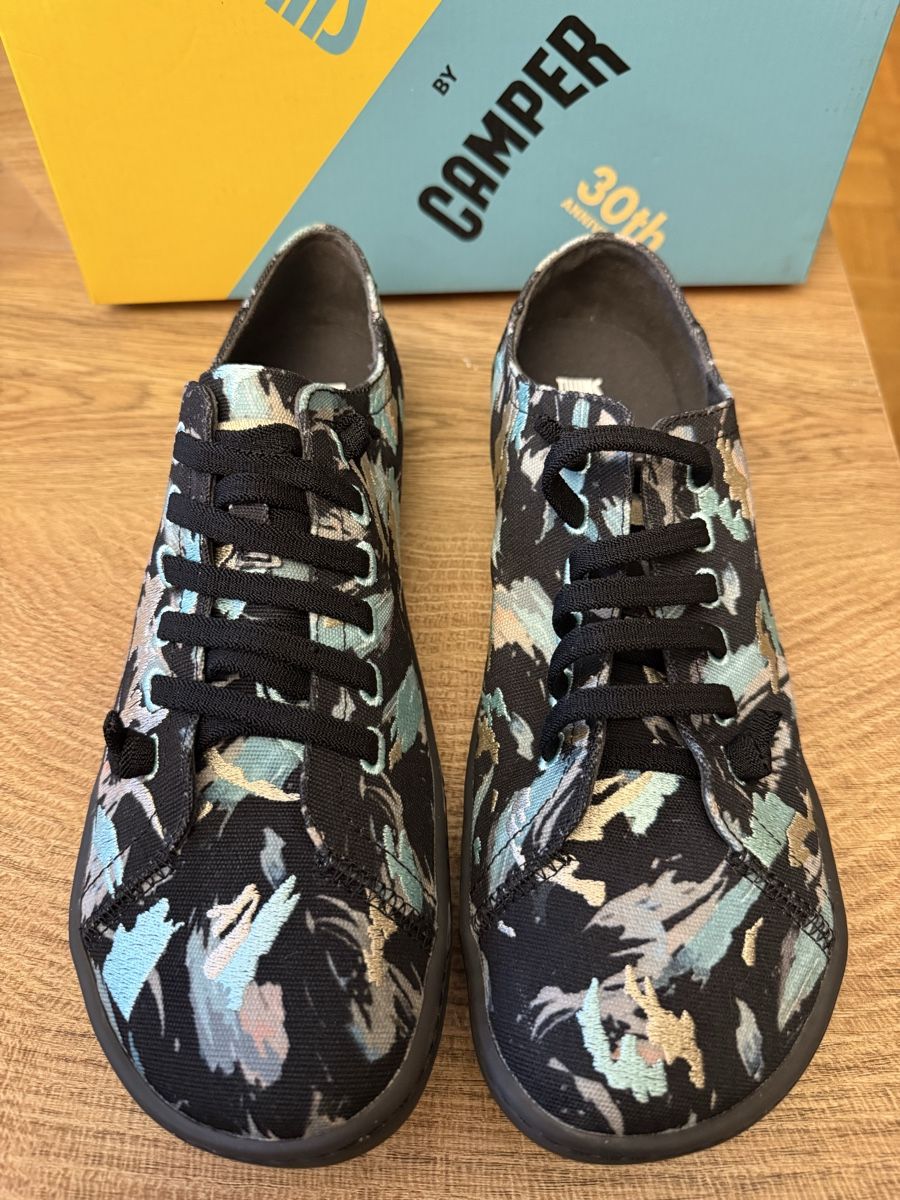 Damenschuhe: Camper multicolore pointure 42 neuves – Neu und originalverpackt aus Petit-Lancy von Komei
