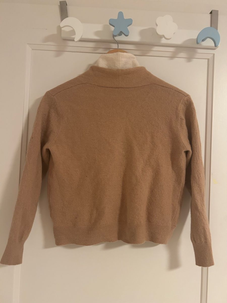 Pullover & Sweatshirts: 100% Kaschmir Cardigan – weich & stilvoll (verkleinert) – Gebraucht aus Zürich von mai_sxv7 9