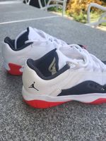 Nike Air Jordan 11 CMFT Low Grösse 38