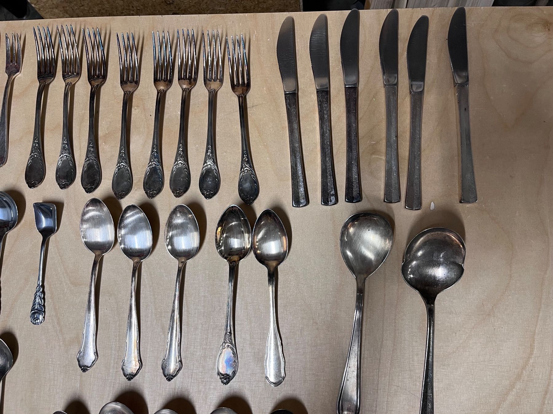 Bestecksets: Grosses Besteck Set teilweise versilbert – Gebraucht aus Russikon von sparklingvision 2