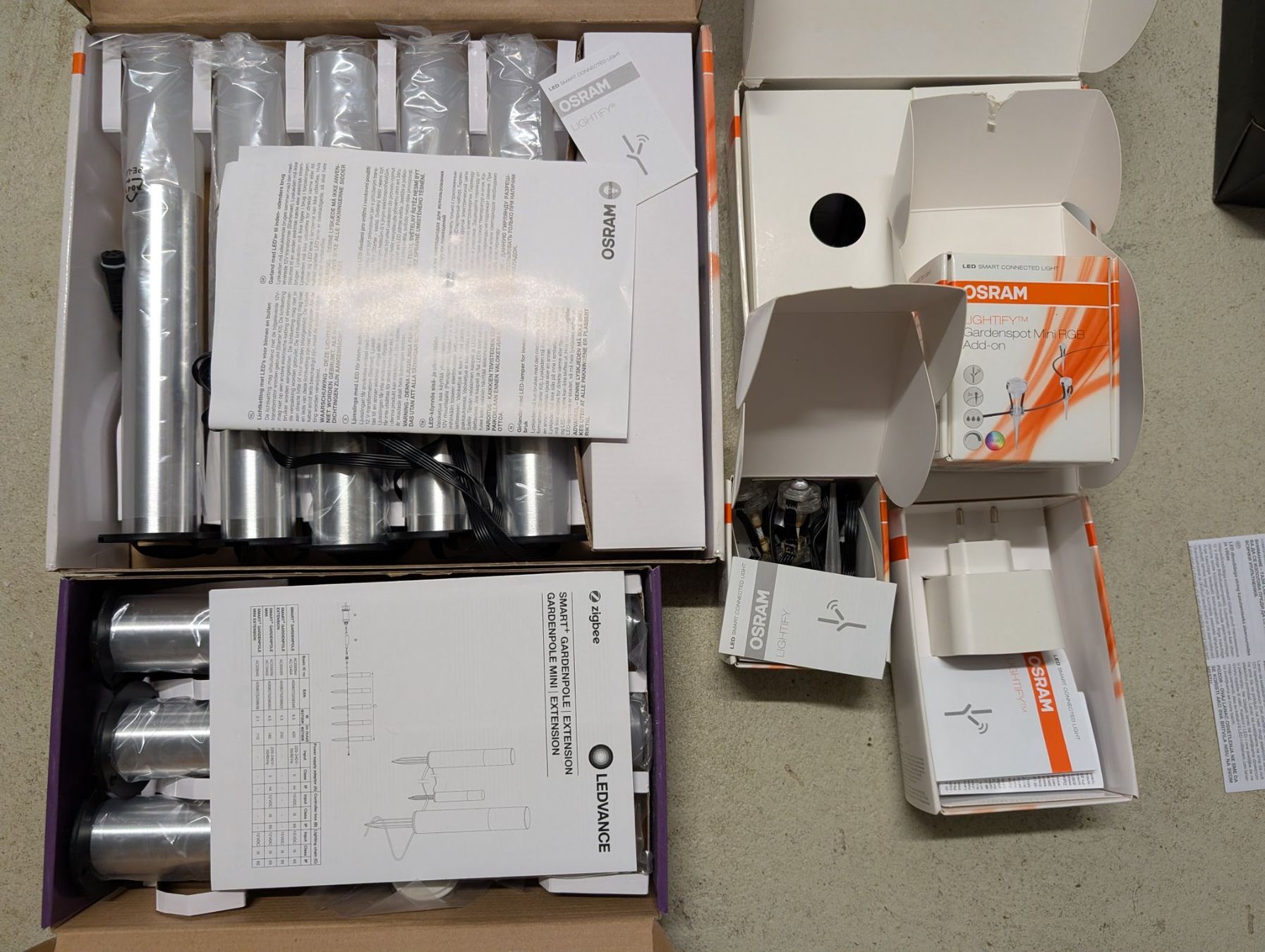 Osram Lampes: 6x Ledvance Osram Surface Light, 3x Gardenspot,2x Gardenpole – D'occasion à Zeihen par Jpeg 4
