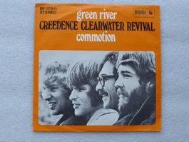 Vinyl Single   CCR  (CREEDENCE CLEARWATER REVIVAL)